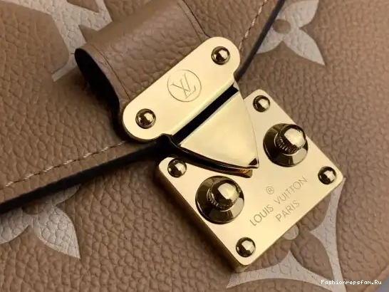 FS CHEAP POCHETTE WEST METIS LOUIS VUITTON EAST 0703